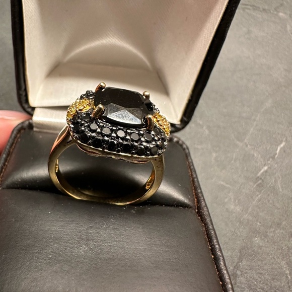 Black Spinel 18k Yellow Gold Over Silver Ring 5.69 CTW. Ring Size 9.5 - Picture 2 of 7